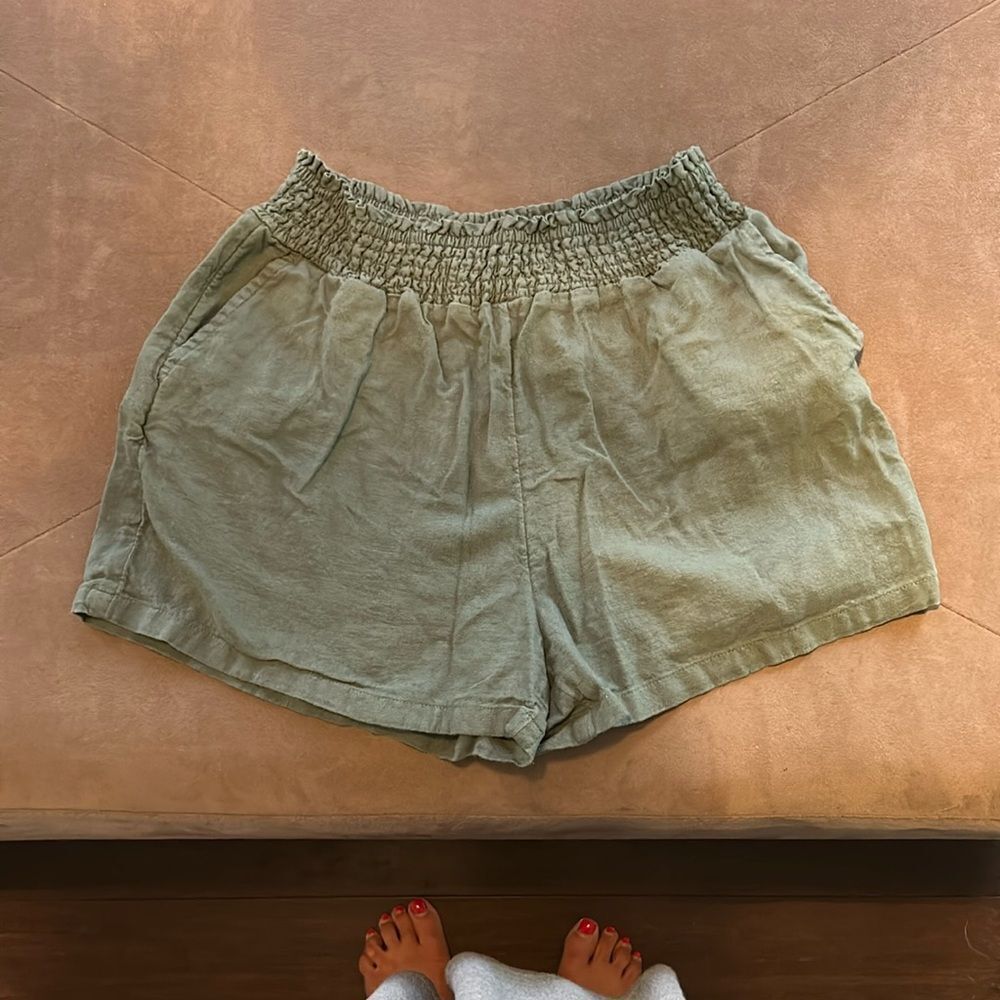 Universal threads Olive Green Women's Shorts